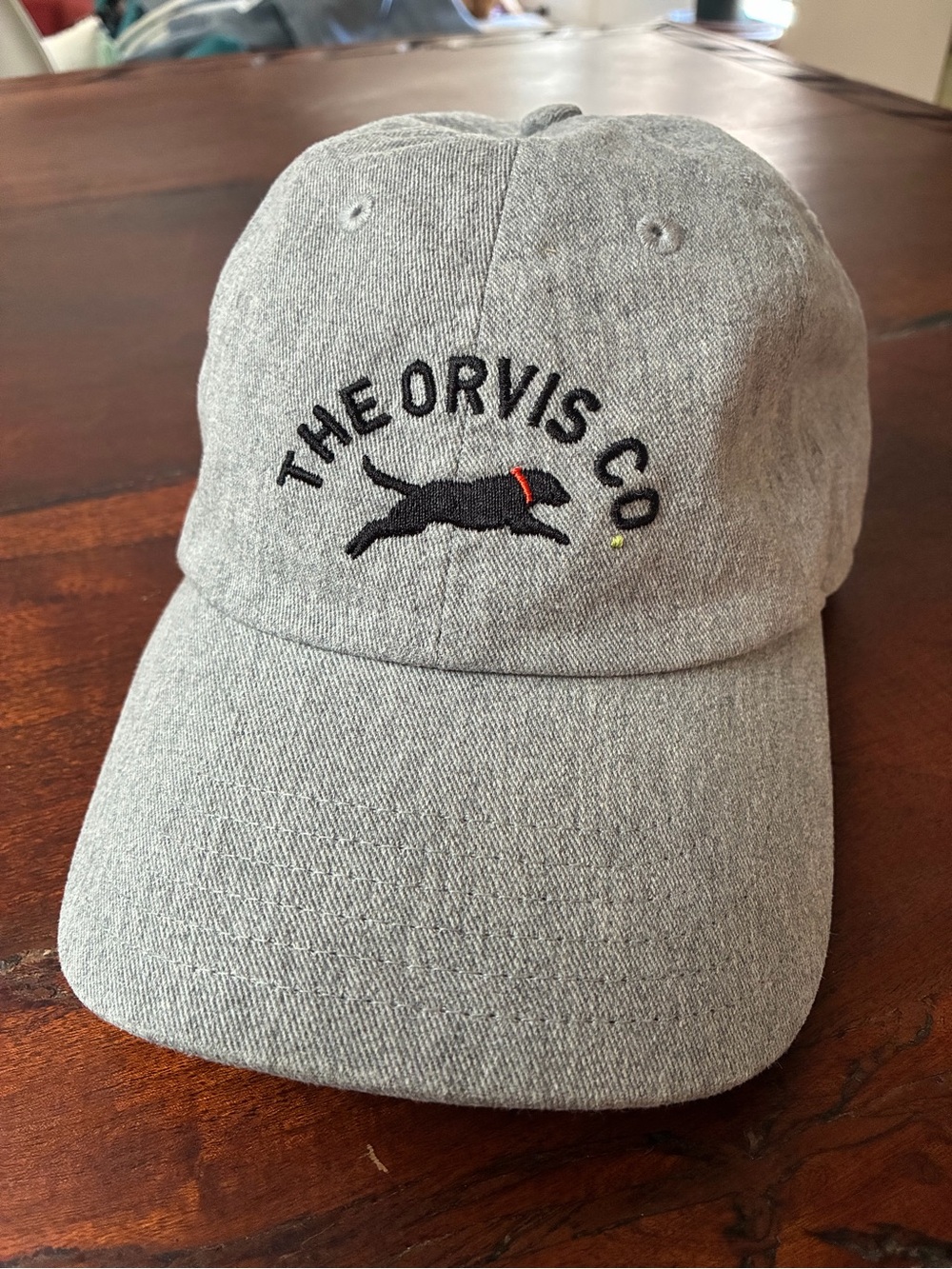Orvis Grey Jumping Lab Buckle Hat